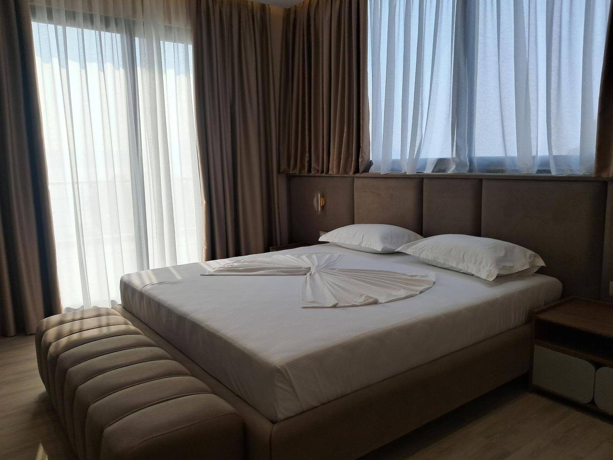 Roalb Hotell
